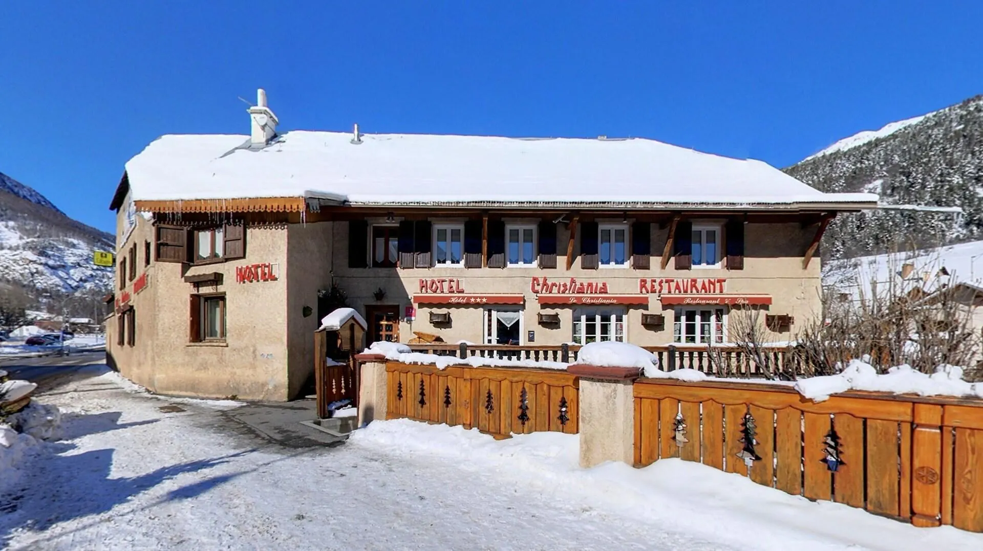 Logis Hotel Et Spa Le Christiania