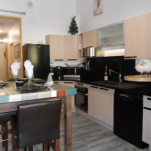 Appartement Charmant T2 En Duplex Aravet113